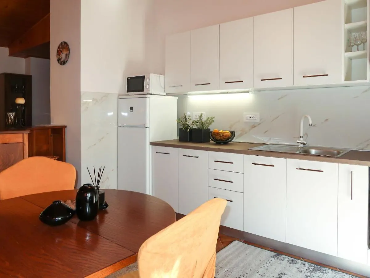 Holiday Home Noel - Lbn433 By Interhome Raša Chorvatsko